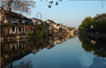 57年出土9岁女孩墓葬,棺盖上书开者即死,专家冒险打开结果如何