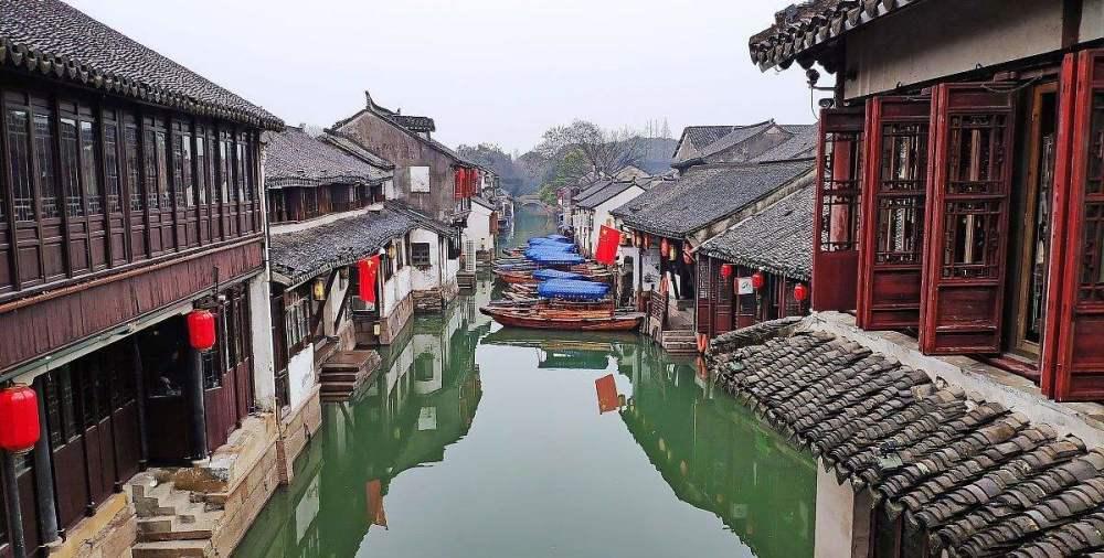 “乱花渐欲迷人眼”是什么意思？游戏画面